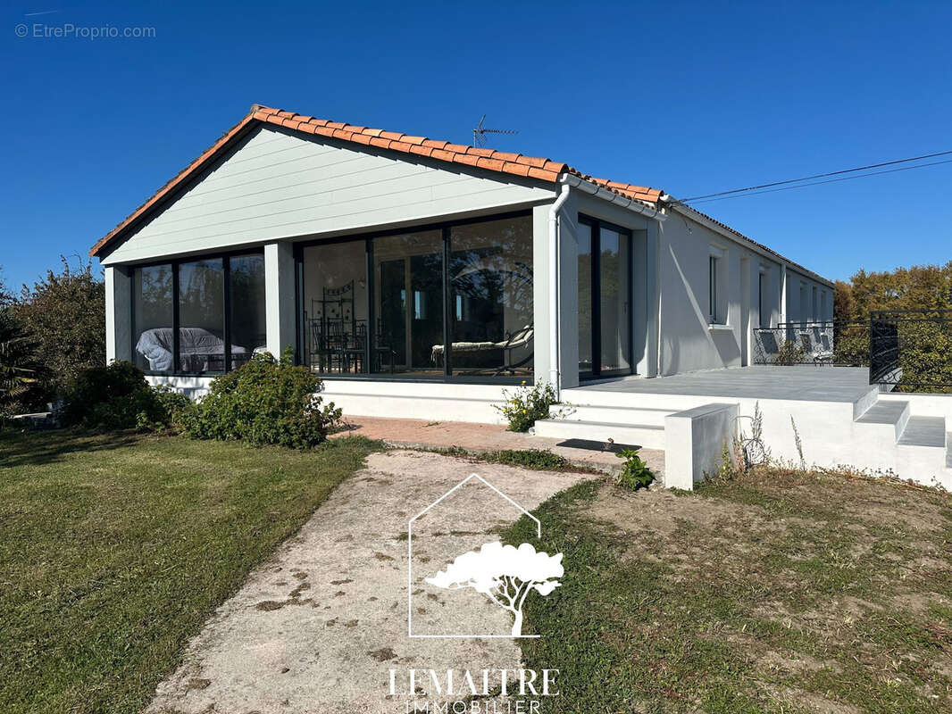 Maison à LA TREMBLADE