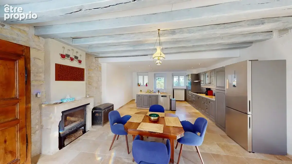 Pouilly-sur-Loire – Superbe fermette restaurée de 161 m² au calme avec jardin, cave voûtée et garage - photo 5