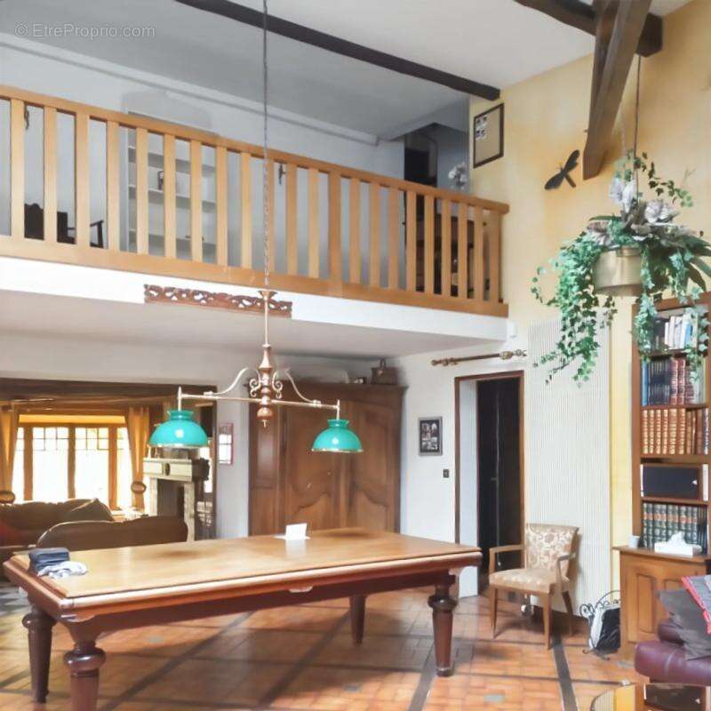 Maison à CHARTRETTES