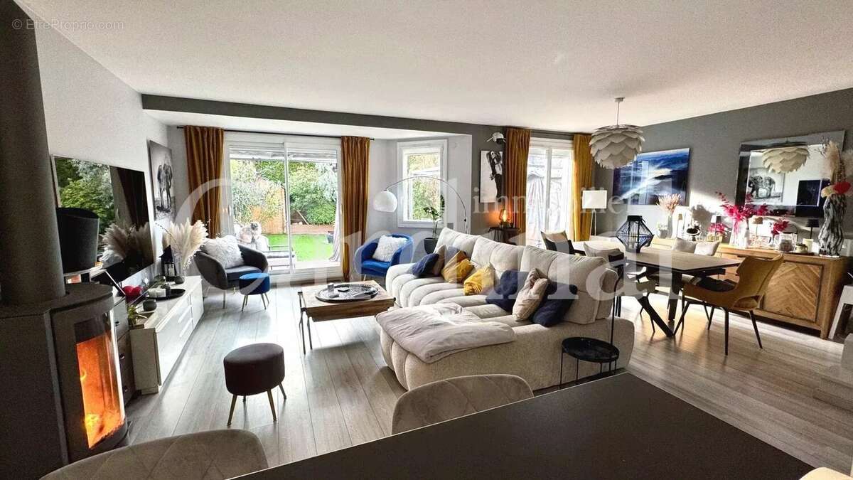 Maison à NOISY-LE-ROI