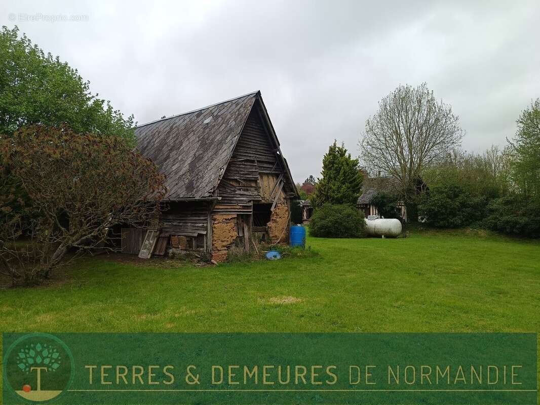 Maison à CORMEILLES