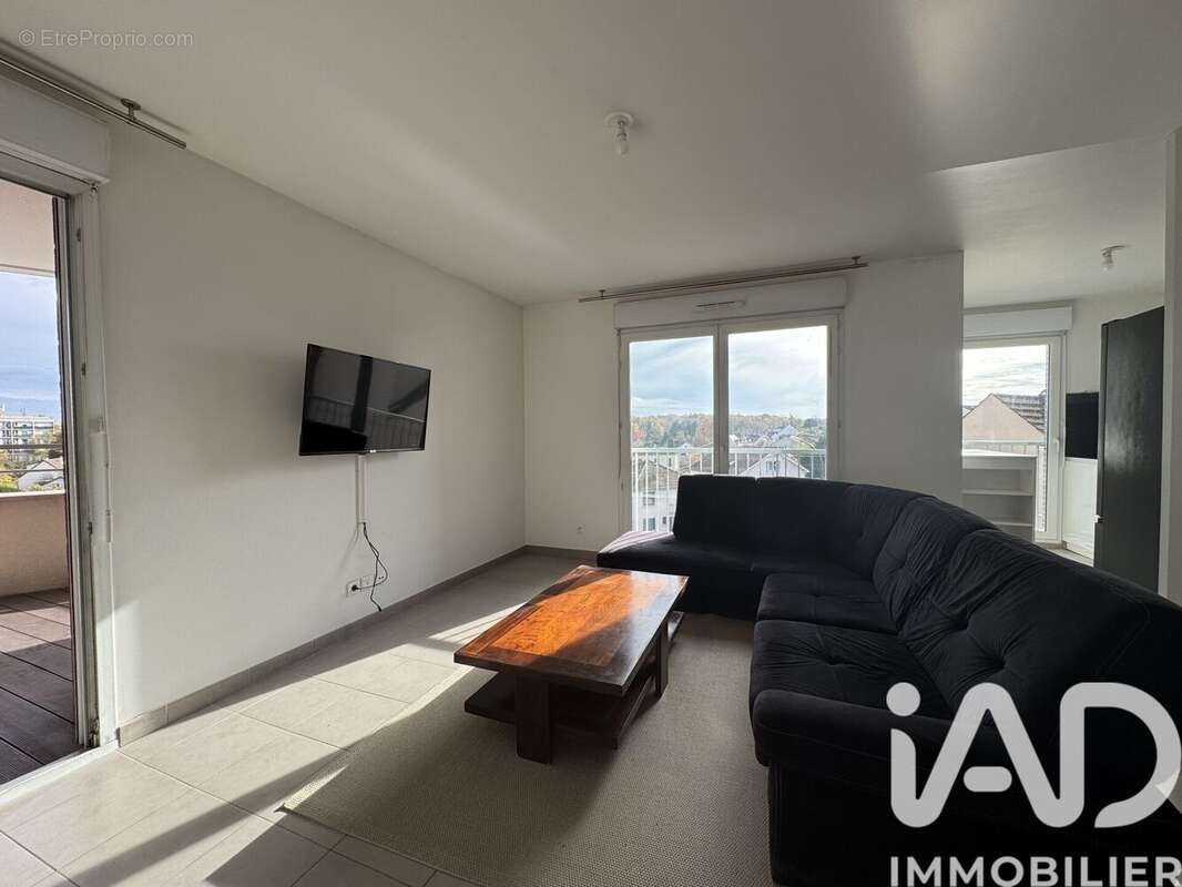 Photo 2 - Appartement à VIGNEUX-SUR-SEINE