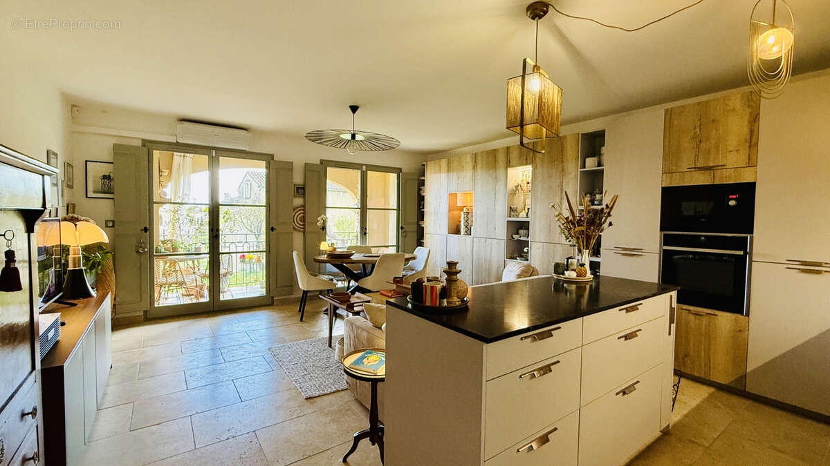 Appartement à UZES