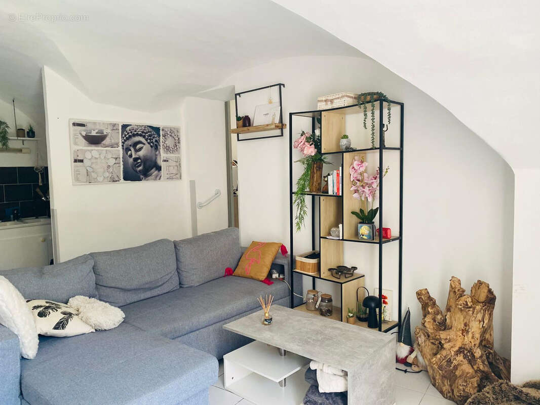 Appartement à SAINT-GENIES-DES-MOURGUES