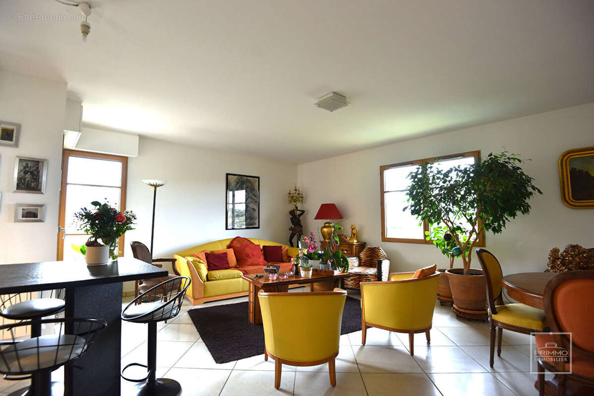 Appartement à SAINT-DIDIER-AU-MONT-D&#039;OR