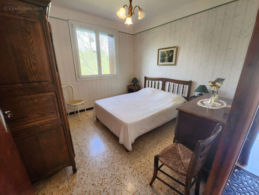 Maison à THORAME-BASSE