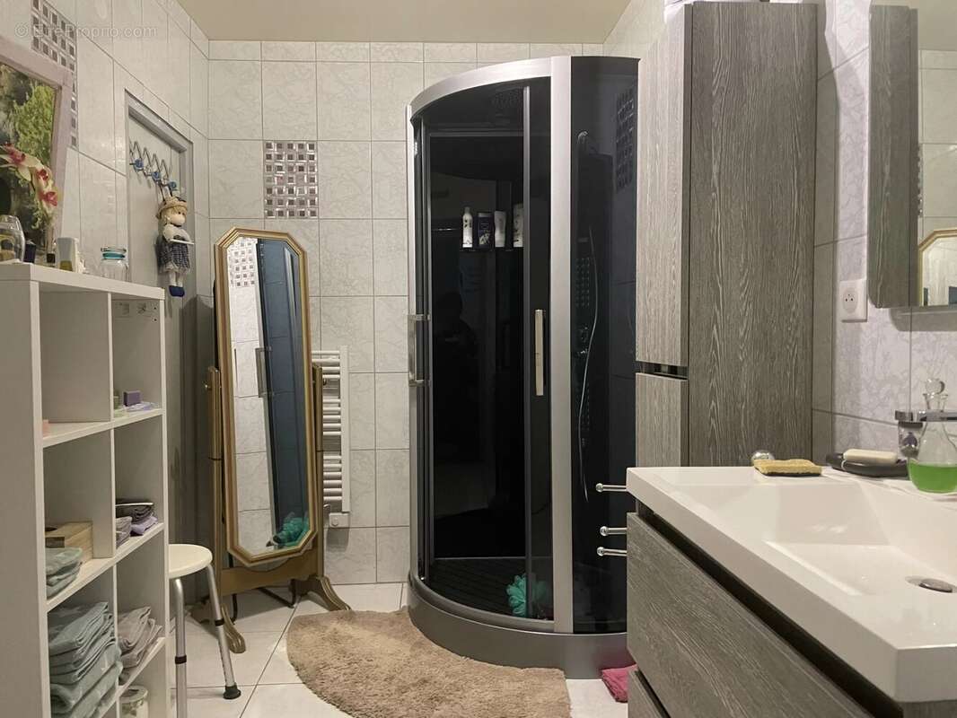 Appartement à SAINT-JOIRE