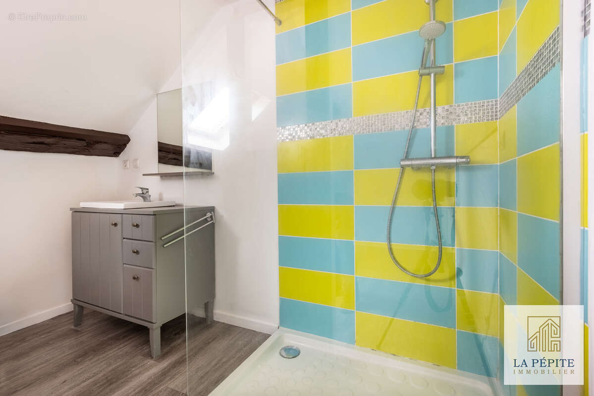 Maison à SAINT-AMAND-LES-EAUX