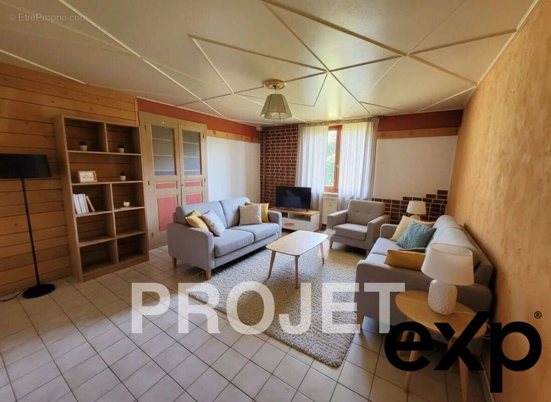 Maison à LES CROZETS