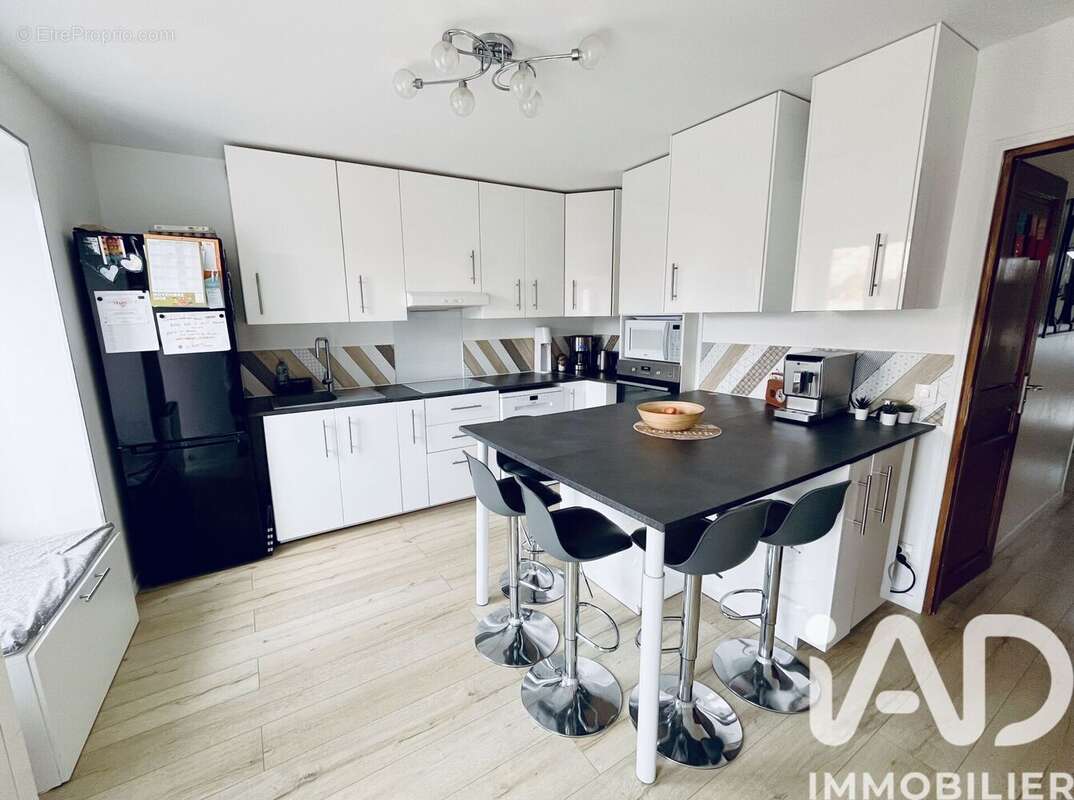 Photo 5 - Maison à LA CHAPELLE-GAUTHIER