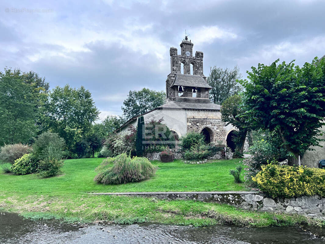 Terrain à CASTILLON-EN-COUSERANS