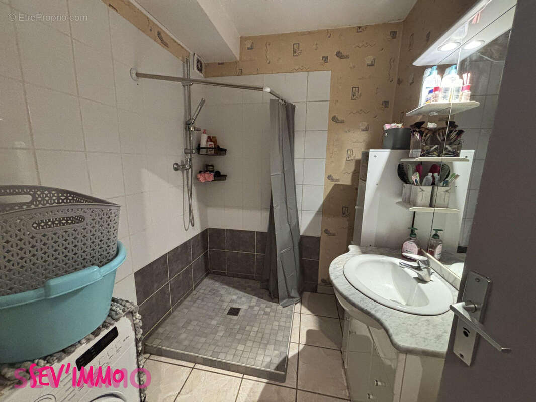 Appartement à CUSSET