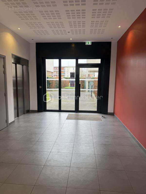 Appartement à FLEURY-MEROGIS