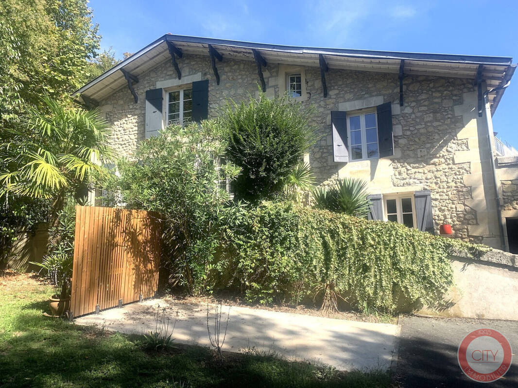 Maison à ARTIGUES-PRES-BORDEAUX