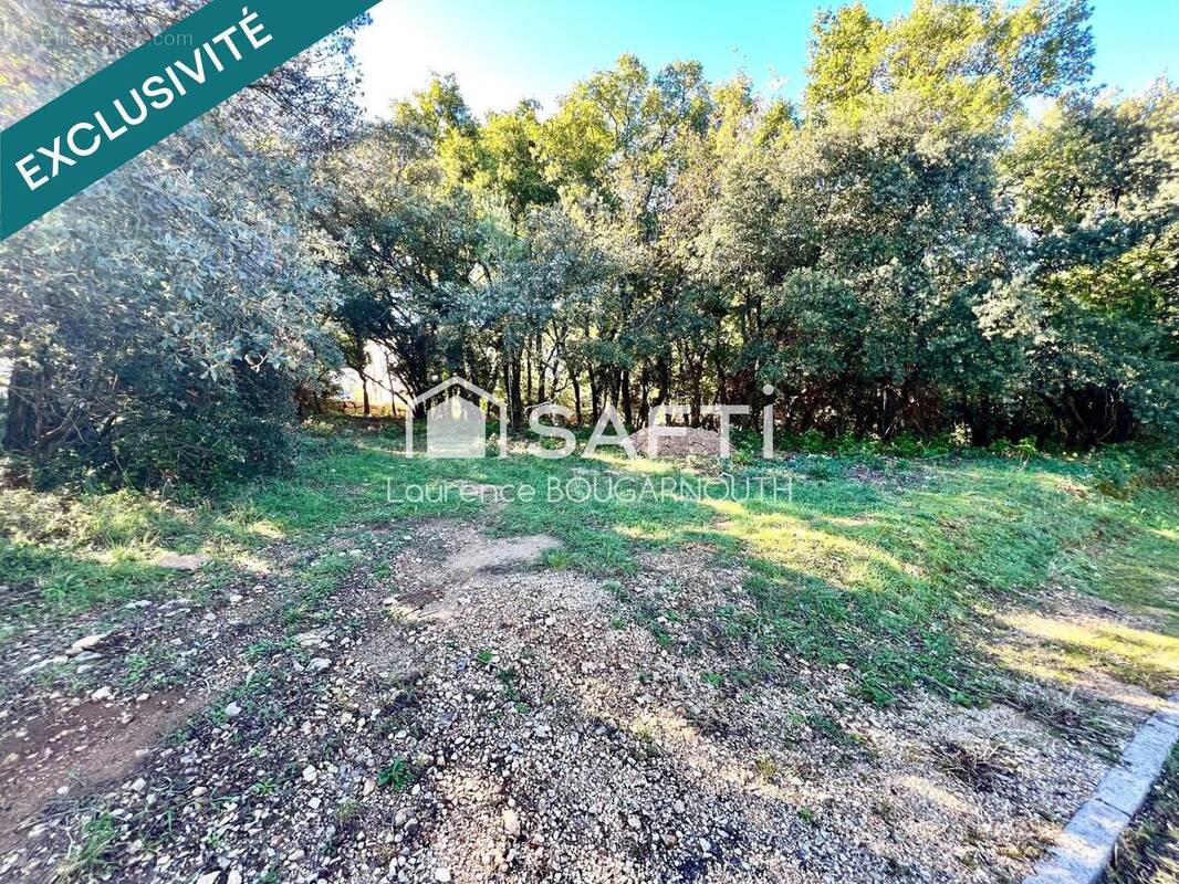Photo 1 - Terrain à BAGNOLS-SUR-CEZE
