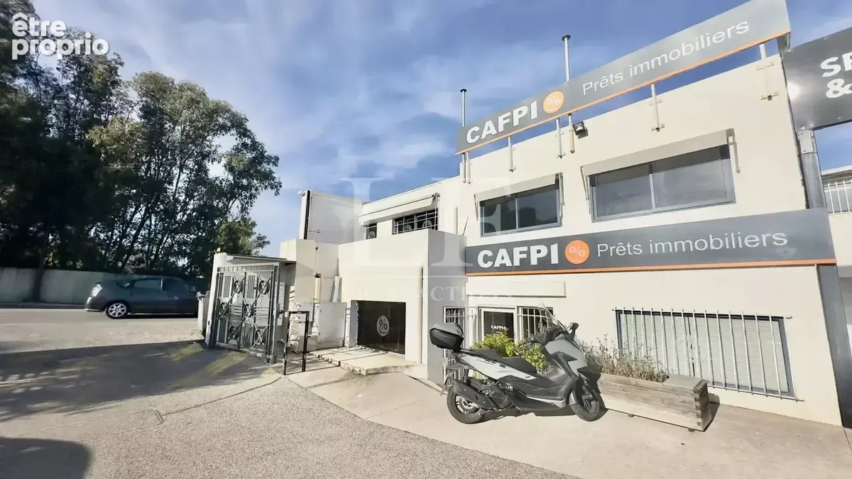 L’ESPACE LAPORTE — Centre commercial stratégique à Antibes - photo 4