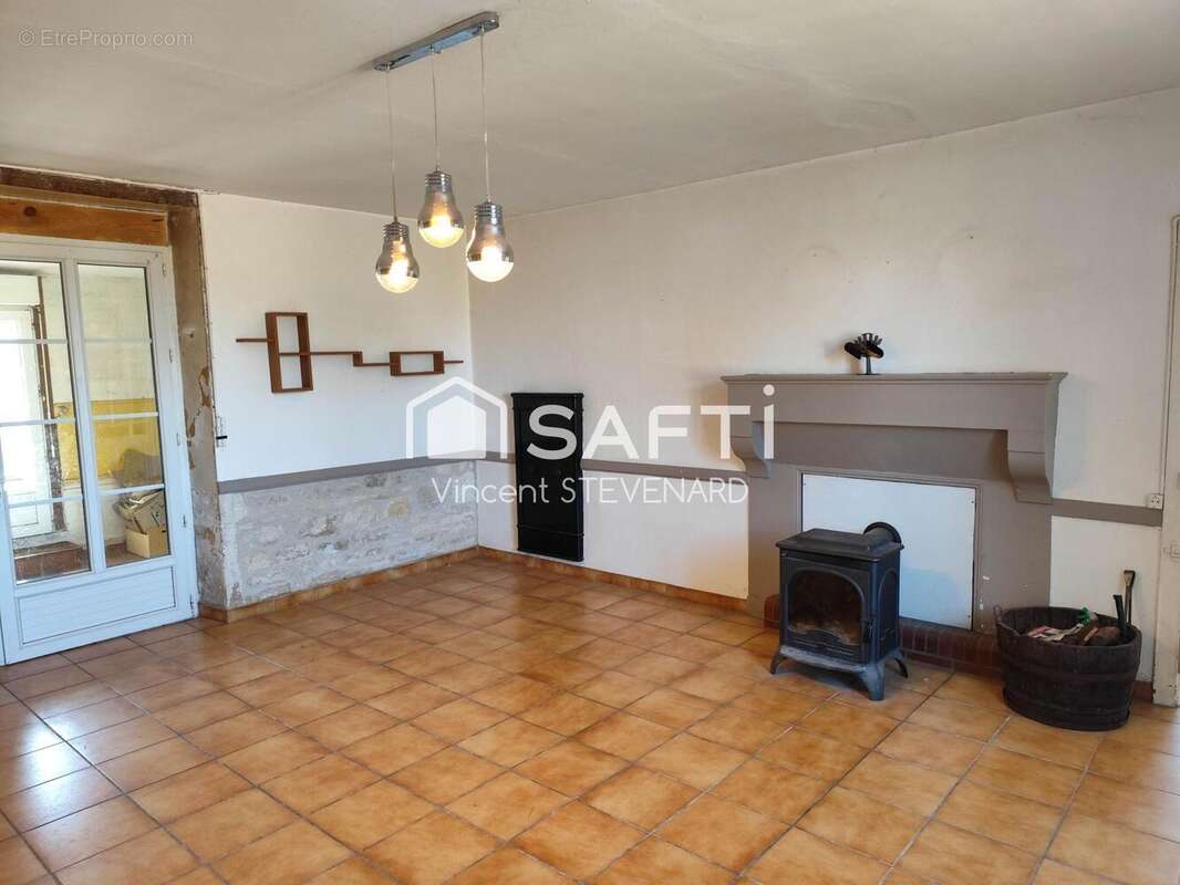 Photo 7 - Maison à CHARME