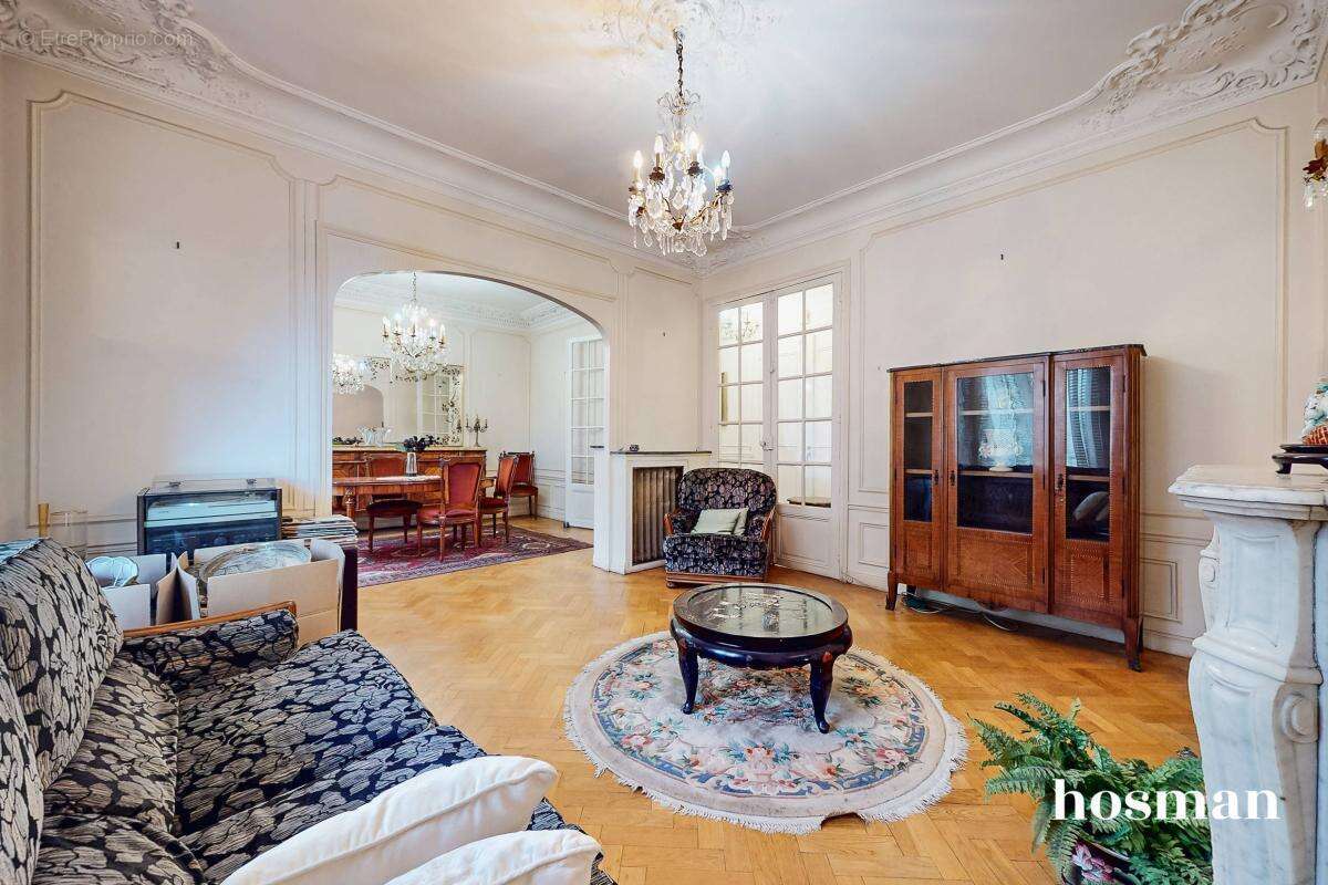 Appartement à PARIS-19E