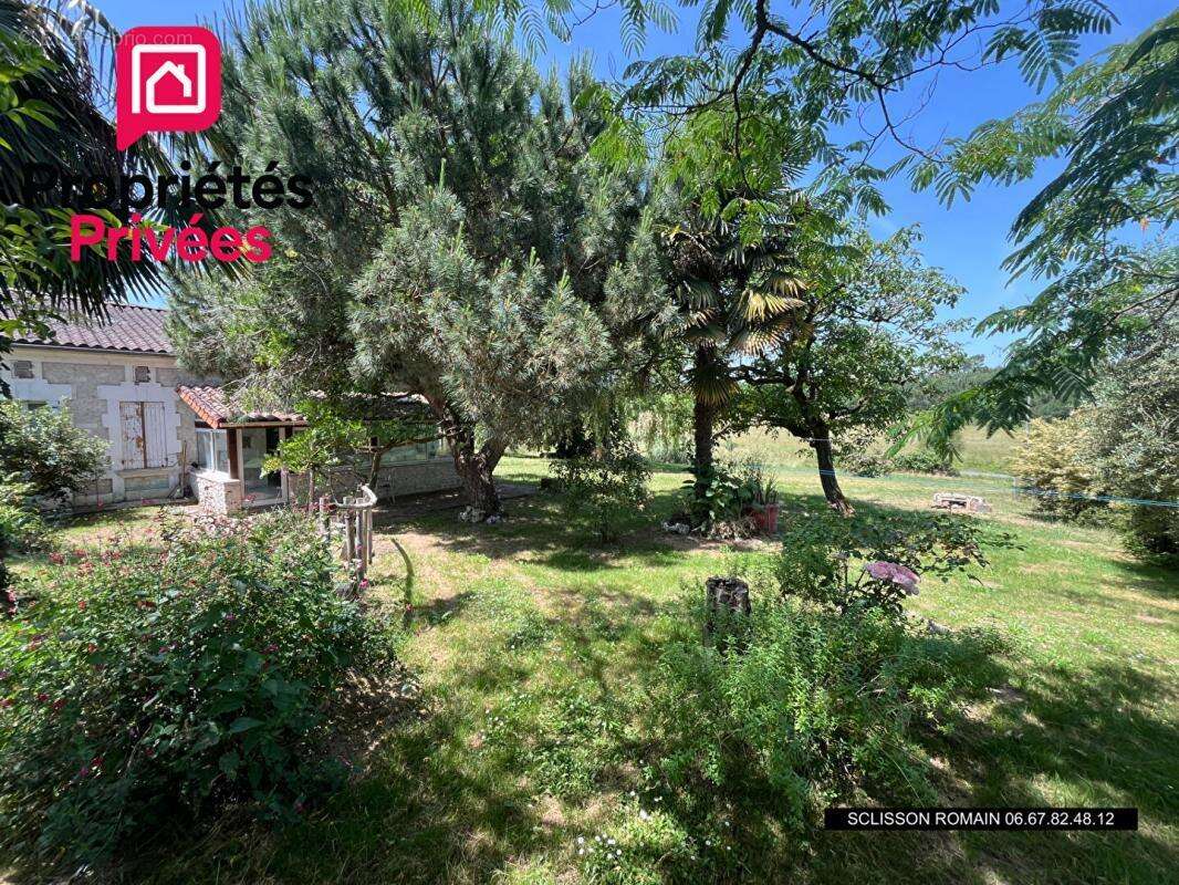 Maison condeon - 3 chambres - dependance - grand terrain -  prix 114 990 hai - photo 12