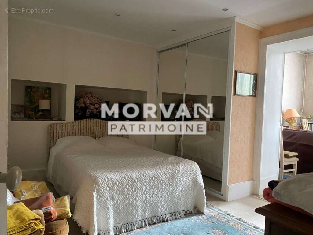 Maison à SAINT-SAULGE