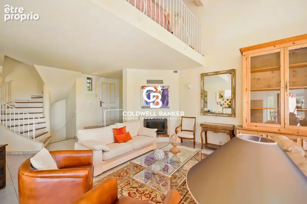 Villa vue mer, à pied du village - 83320 Carqueiranne - photo 23
