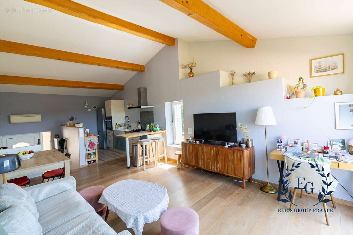 Maison à MONTAGNAC-MONTPEZAT