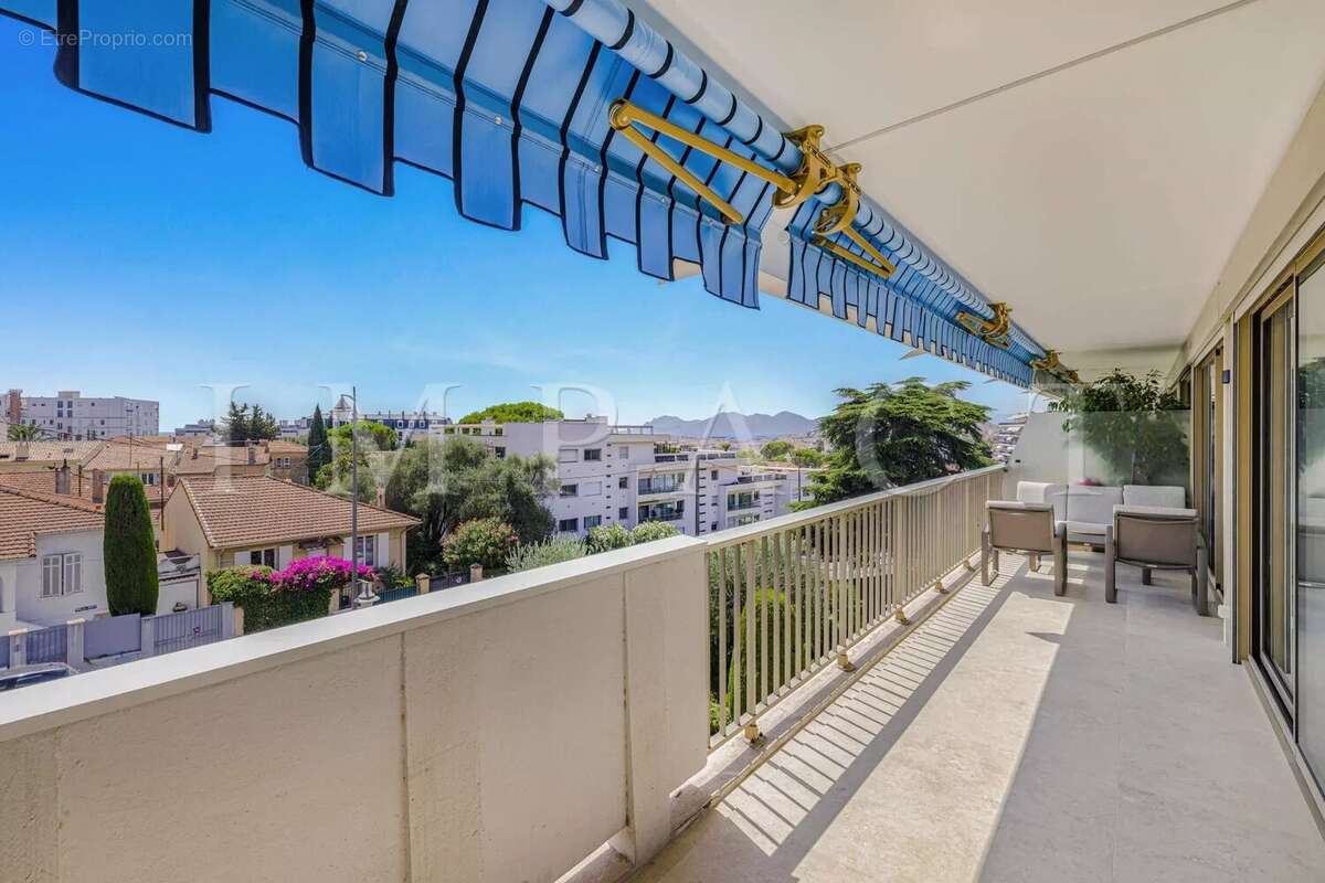 Exclusivité Cannes 4 pieces Proche Centre - photo 2