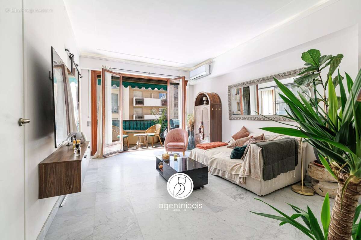 Appartement à NICE