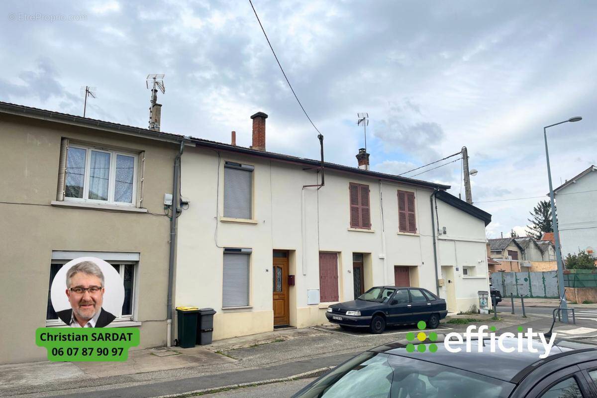 Maison à VENISSIEUX