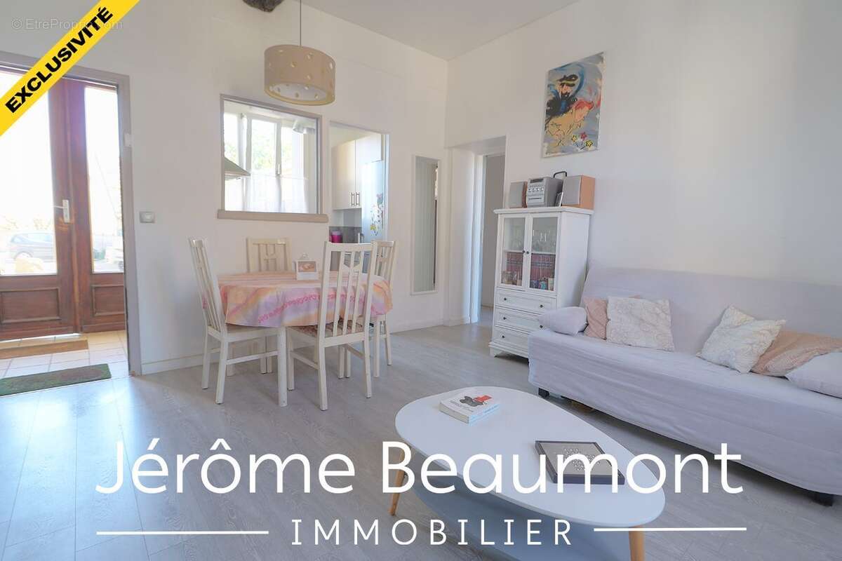 Appartement à LE MESNIL-AUBRY