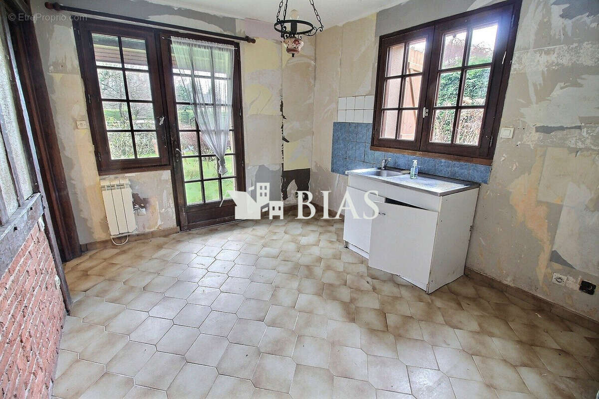 Maison 100 m² à Mesnil-Raoul  - photo 5