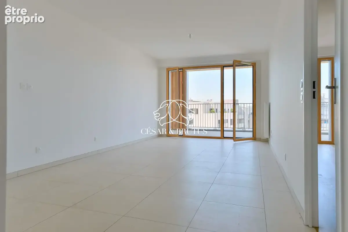 Appartement 4 pièces 85 m² à vendre à Lyon-7e (69007) - photo 4