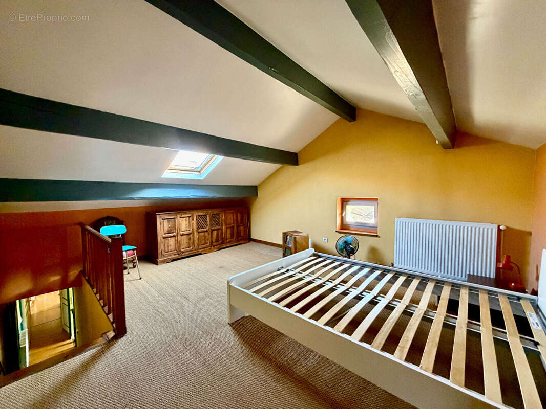 Maison à BAGNOLS-SUR-CEZE