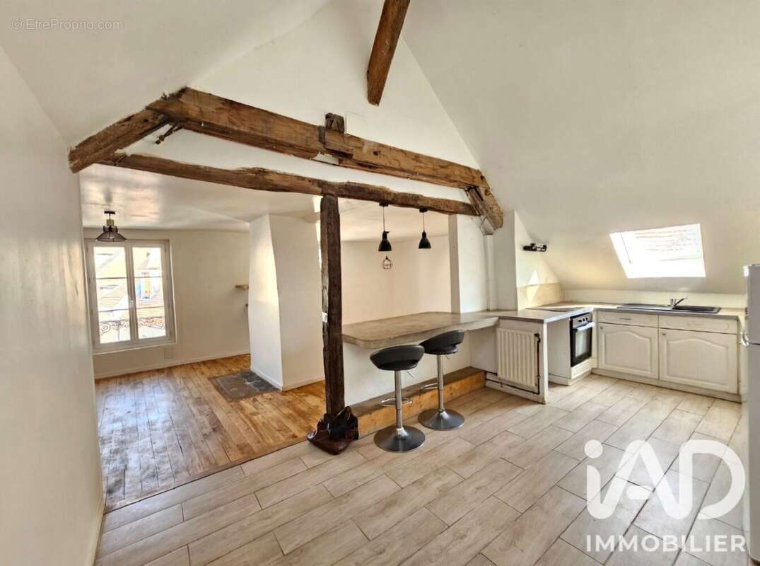 Appartement 69 m² à Gallardon  - photo 4