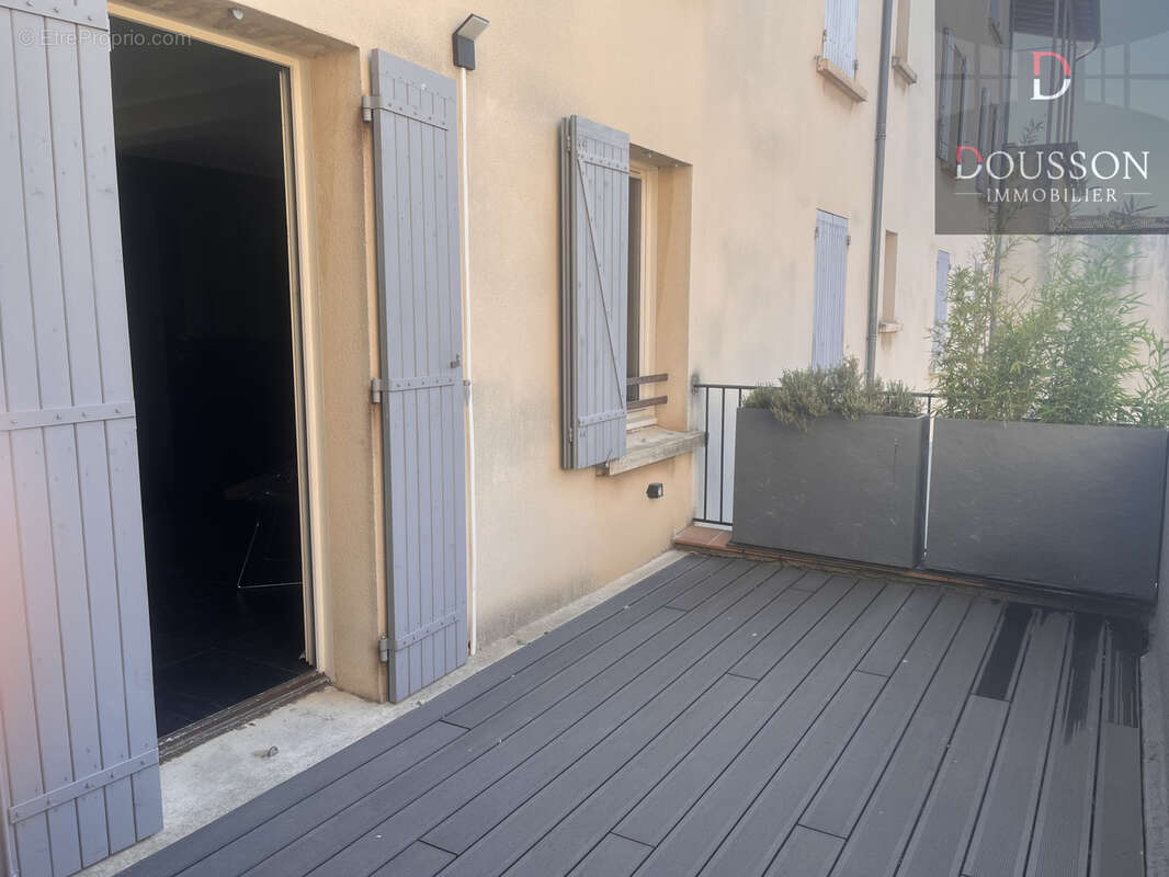 Appartement à UZES