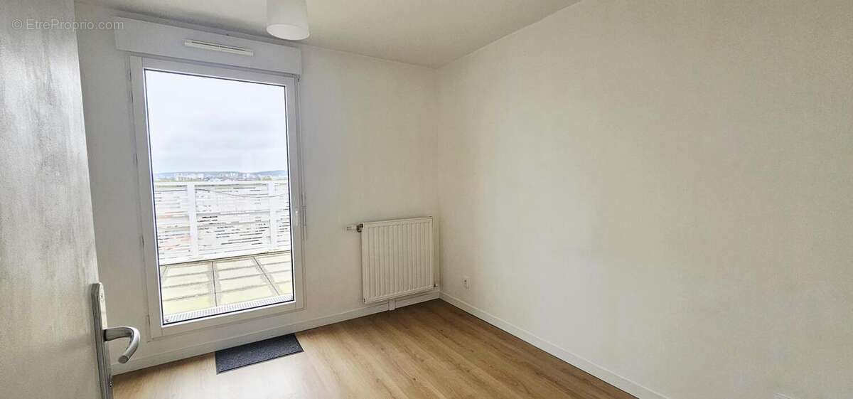 Appartement à COLOMBES