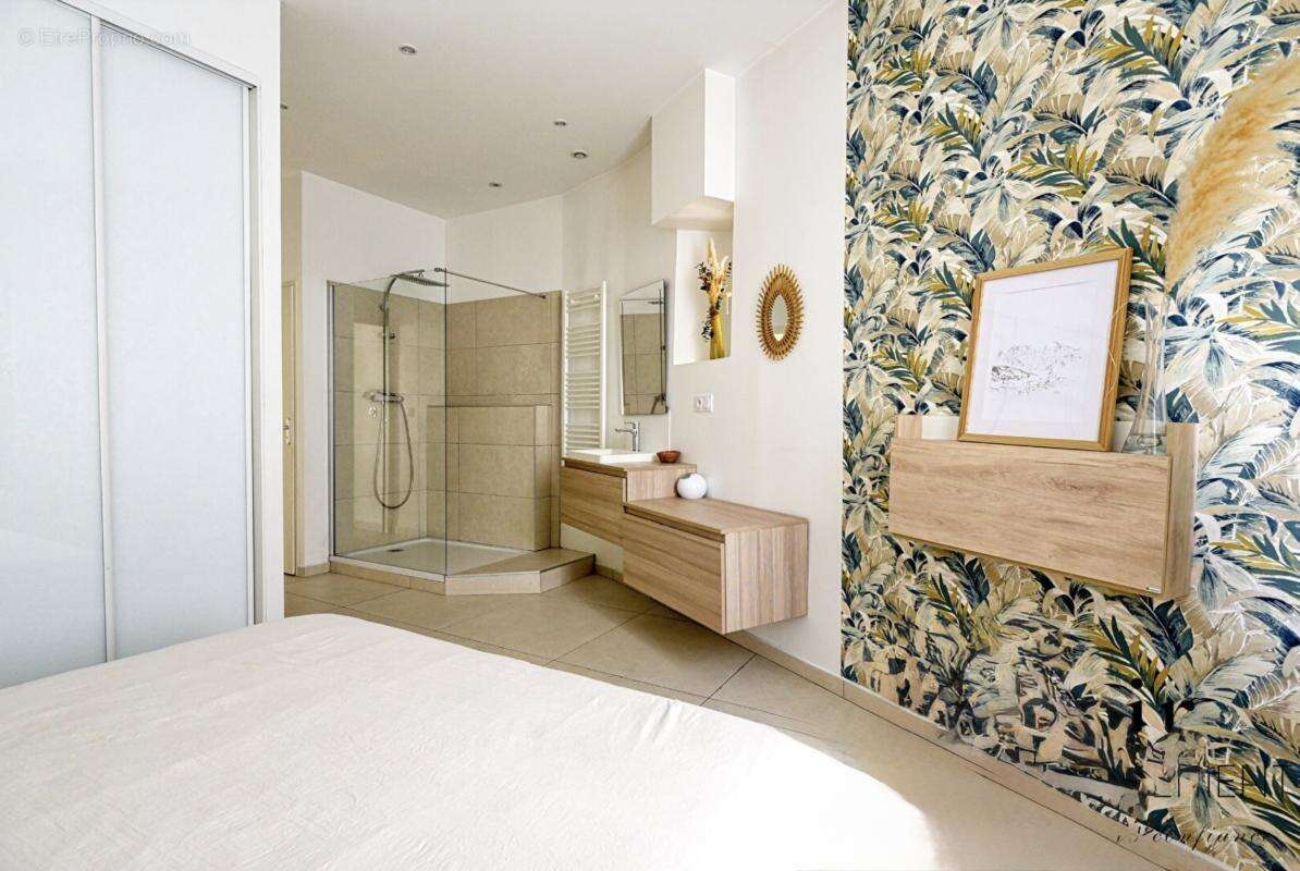 Appartement à PARIS-4E