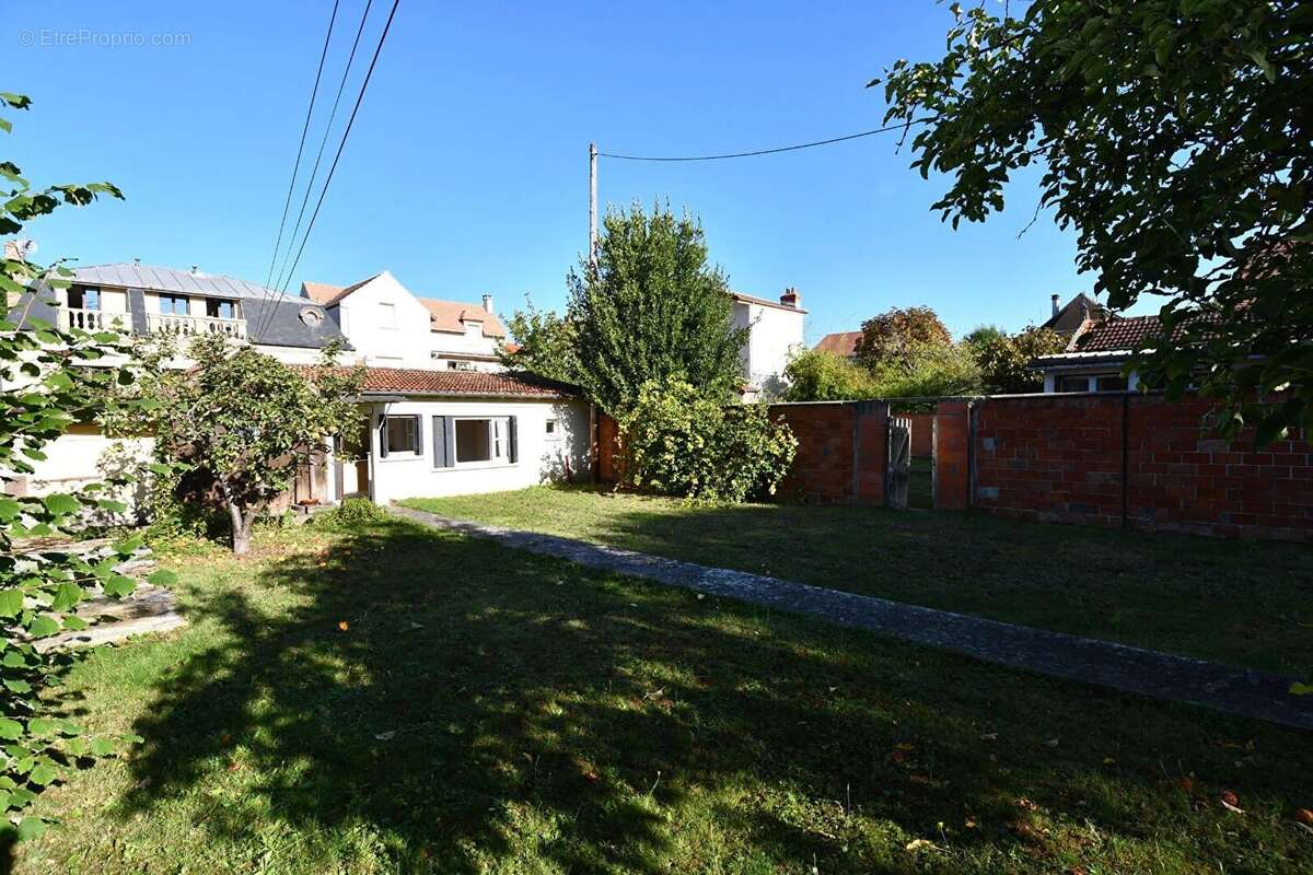 Maison à CROISSY-SUR-SEINE