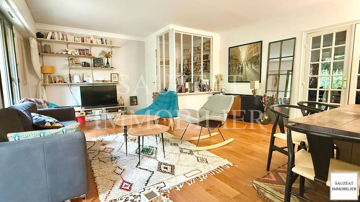 Appartement à BOURG-LA-REINE