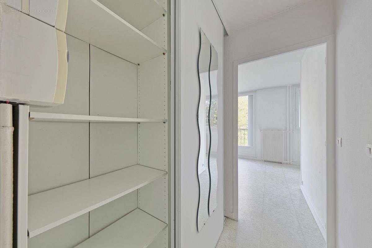 Appartement à LE PLESSIS-TREVISE