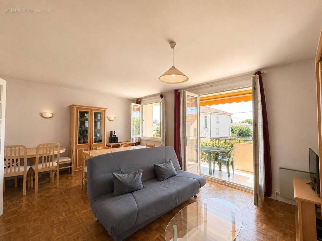 Photo 1 - Appartement à MONTELIMAR