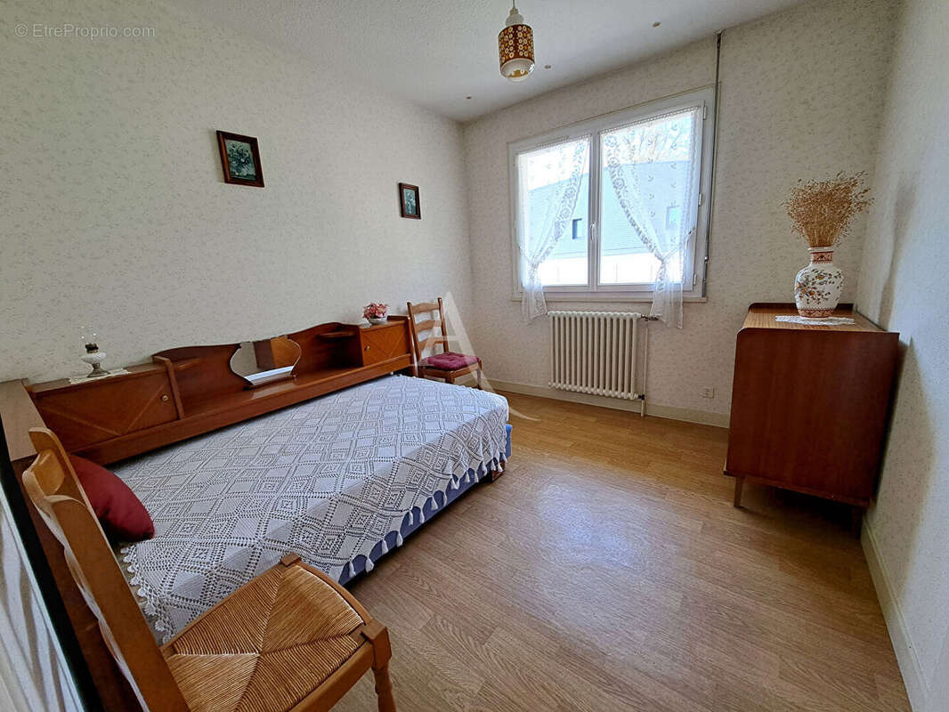 Maison à LES HERBIERS