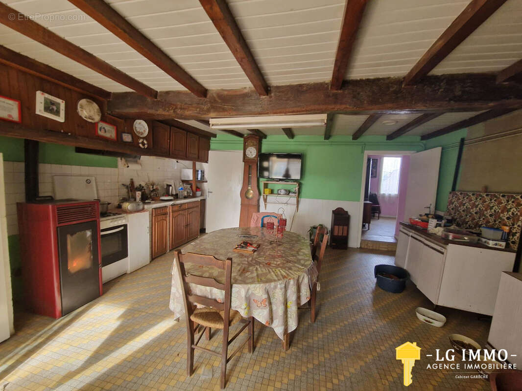 Maison à MIRAMBEAU