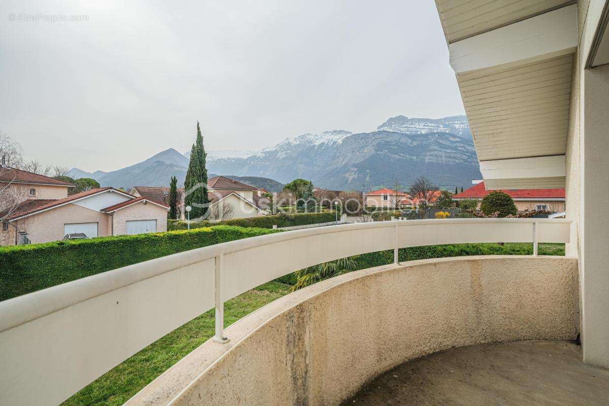 Maison à VARCES-ALLIERES-ET-RISSET
