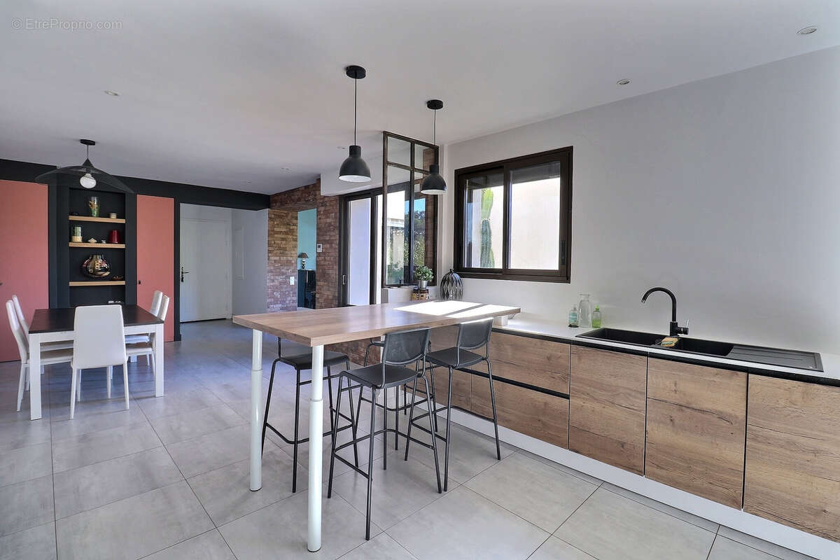 Maison à CASTELNAU-LE-LEZ