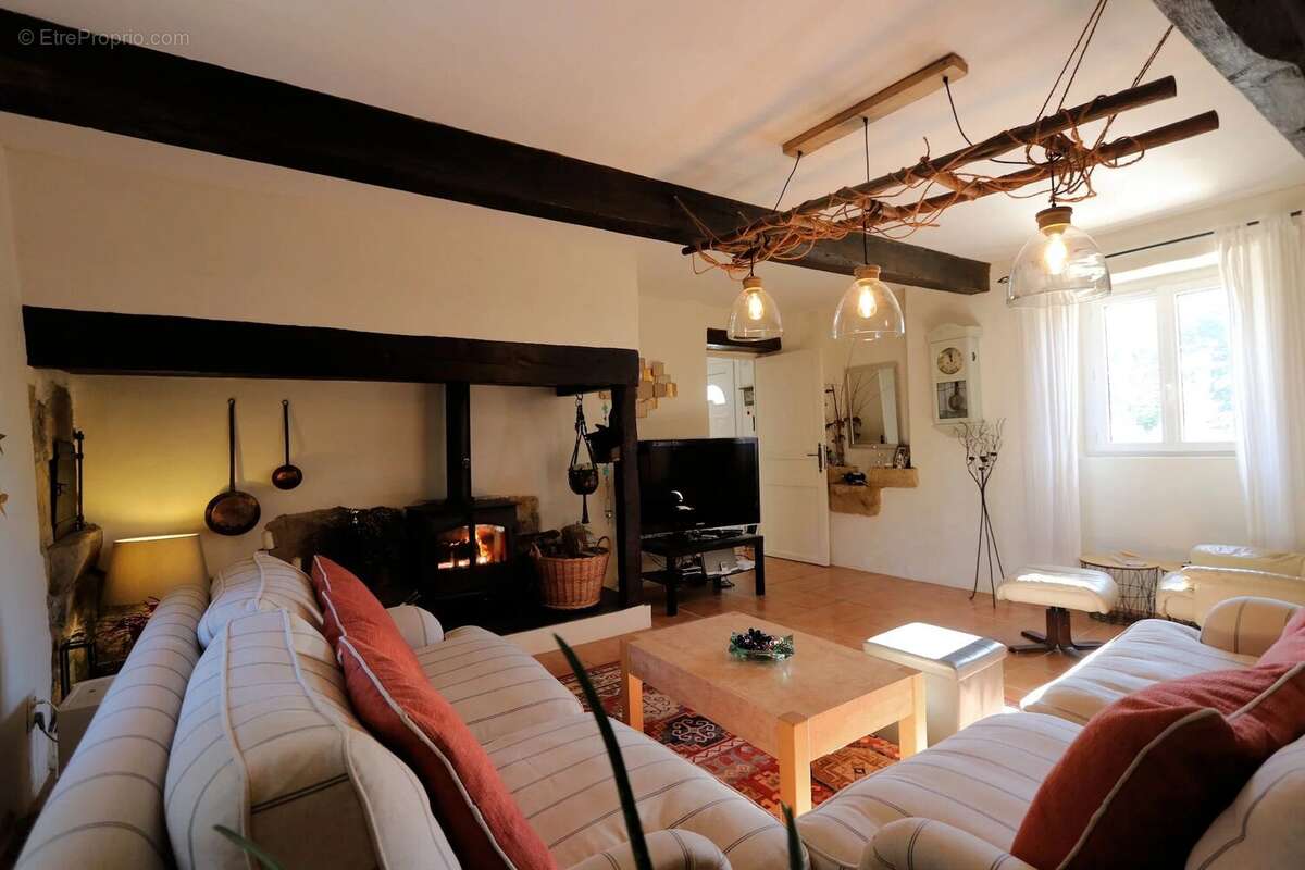 Maison à TRIE-SUR-BAISE