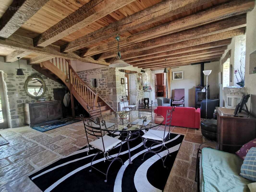 Maison à FIGEAC