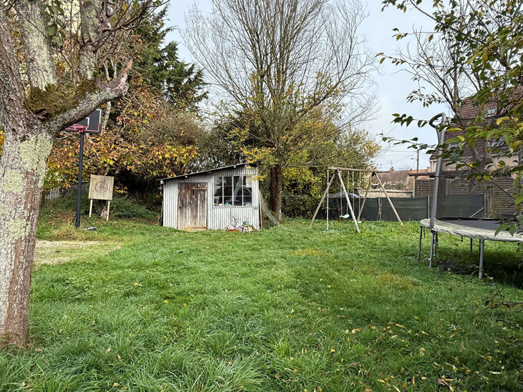Maison à LE CHATELET-EN-BRIE