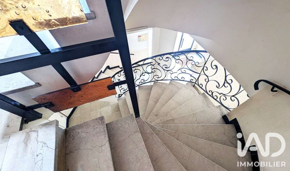 Photo 9 - Appartement à IVRY-SUR-SEINE