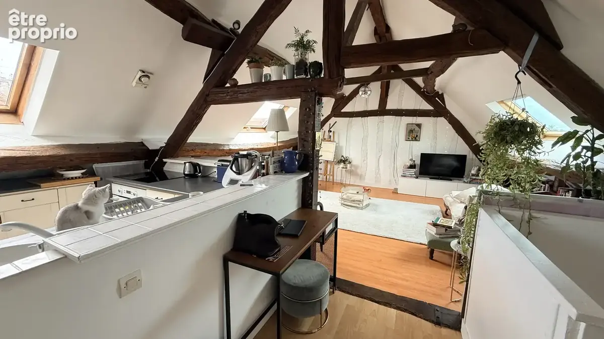 Appartement à NEAUPHLE-LE-CHATEAU